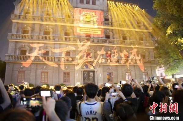 宏粤配资 赣江观澜：&ldquo;南昌假日&rdquo;何以出圈出彩？